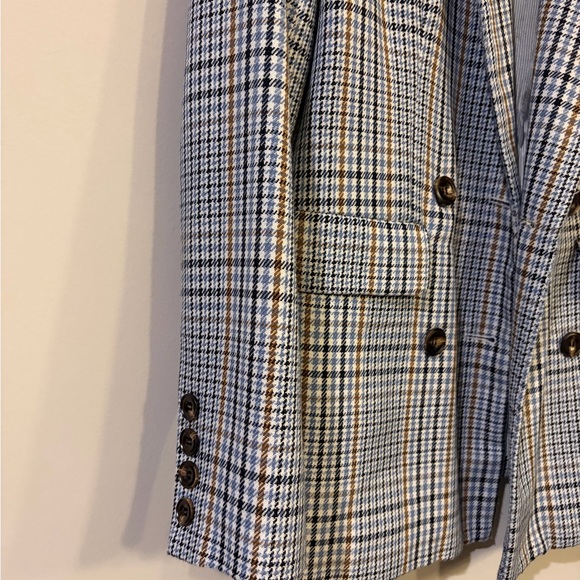 Evereve Plaid Blazer Jacket - Picture 6 of 7